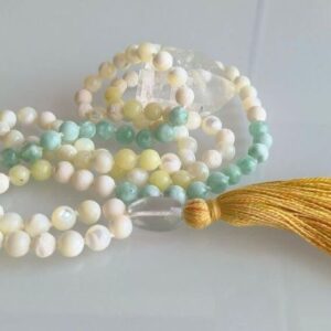 Mala aus Perlmutt, Calcit, und Serpentin, Gurubead: Fluorit